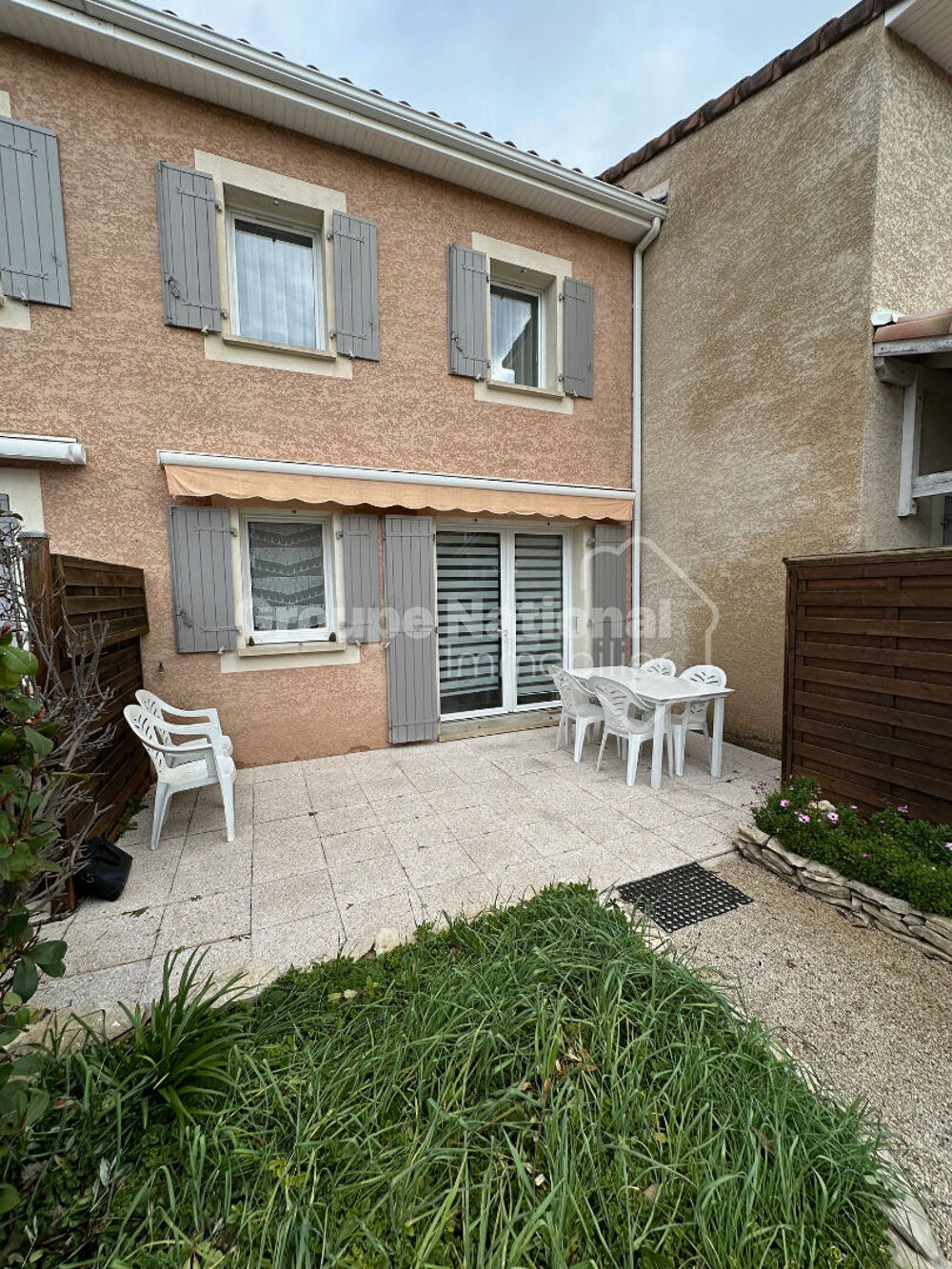 CALVISSON résidence Vacances Villa P3 avec terrasse privative