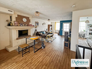  Maison à vendre 12 pièces 228 m²