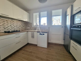  Appartement � vendre 4 pi�ces 73 m�