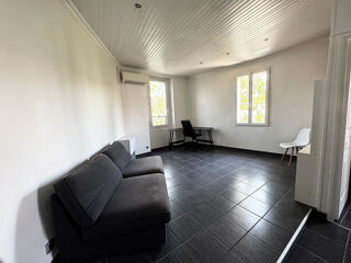  Appartement à louer 2 pièces 38 m²