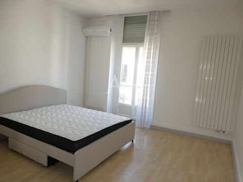  Appartement � louer 3 pi�ces 125 m�