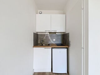  Appartement à louer 1 pièce 19 m²