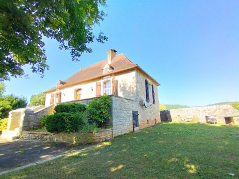   Ensemble de 2 maisons, 140 m2 + granges + prairies sur 8000m� Maison - 6 pi�ce(s) - 140 m�