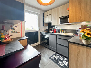  Appartement  vendre 4 pices 81 m