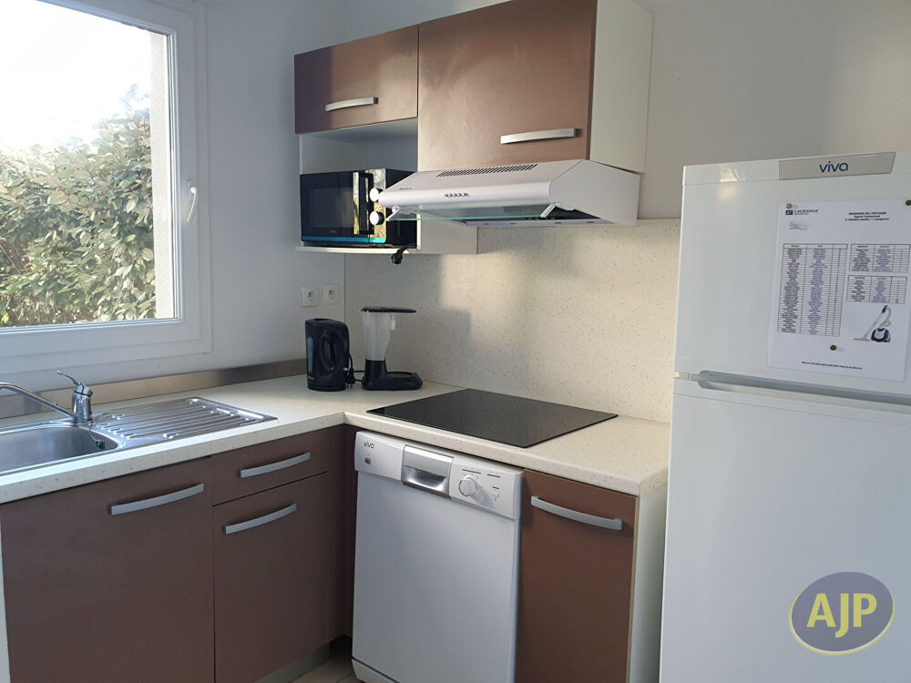 Location Appartement Appartement meublé  T2 avec jardin privatif Le verdon sur mer