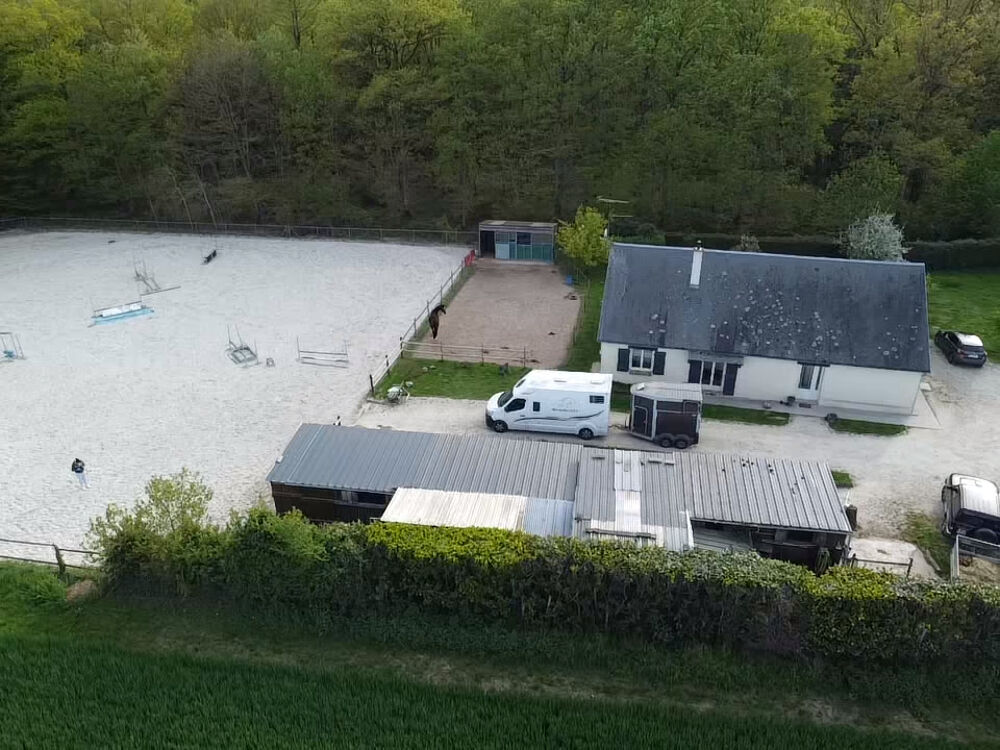 Propriété equestre Le Plessis Grohan 5 pièce(s) 144 m2
