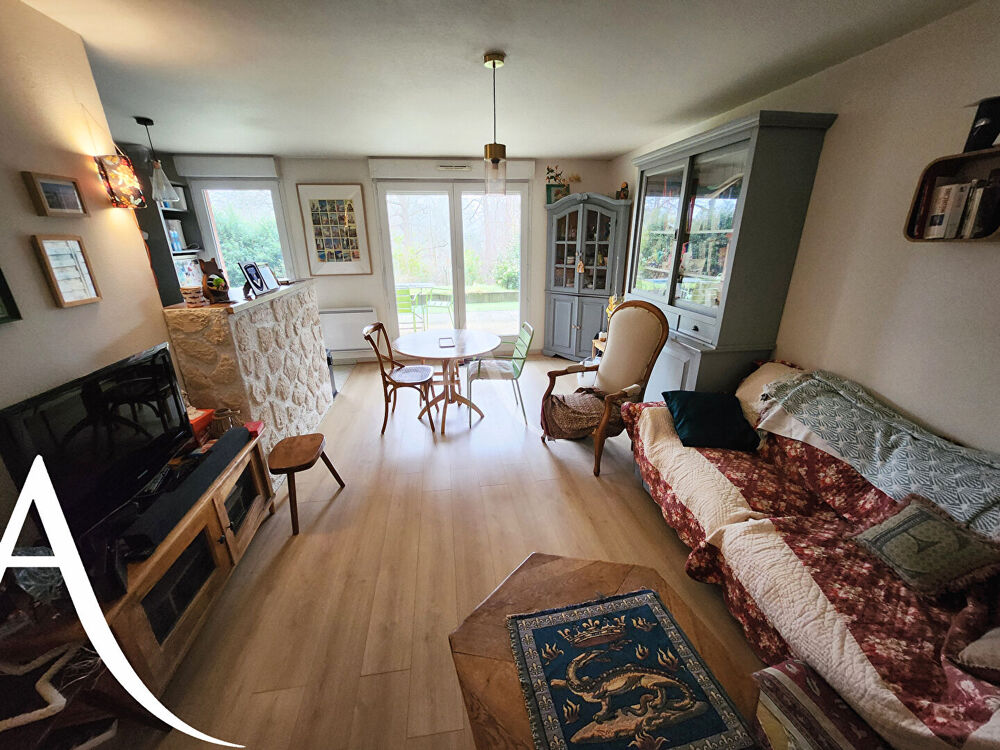 Appartement Dourdan 3 pièces avec jardin privatif / 62.33 m2 loi Carrez