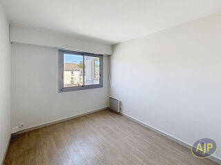  Appartement à louer 3 pièces 66 m²