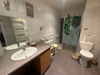  Appartement à vendre 2 pièces 77 m²