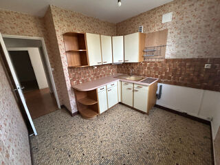  Appartement à louer 4 pièces 68 m²