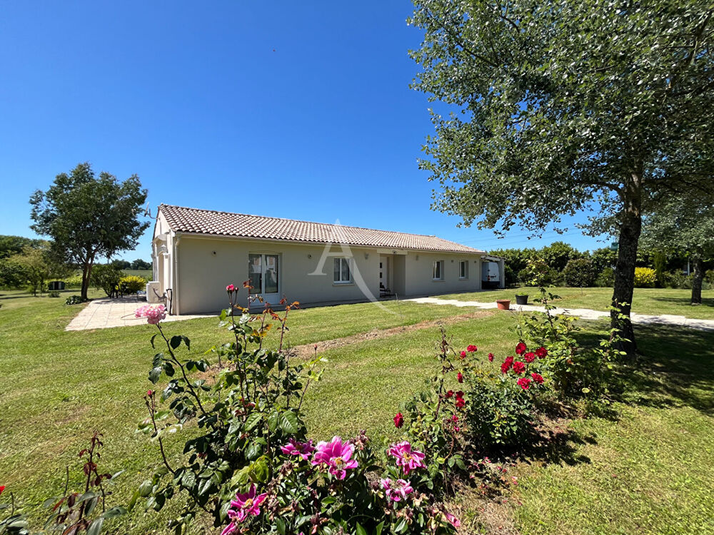 Maison 5 pièces 142 m² · à Montendre · 142 m² · 220 500 €