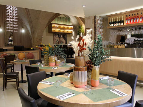   MONTPELLIER BEAUCOUP DE CACHET VDS FDC DE RESTAURATION ITALIENNE 