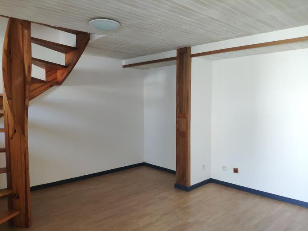 MAISON AUSSILLON - 2 pièce(s) - 58 m2