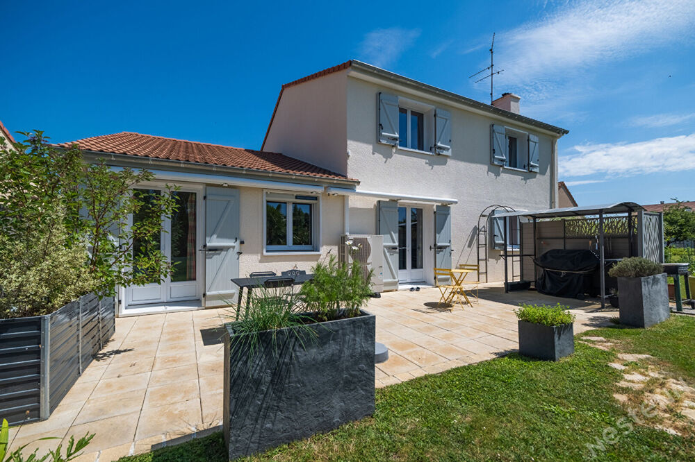 Vente Maison Maison familiale de 170 m² avec 4 chambres  à Châtenoy Le Royal Chatenoy le royal