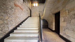  Immeuble � vendre 1100 m�