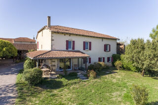  Maison à vendre 7 pièces 232 m²