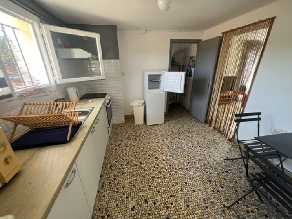 Maison de plain pied loué meublé.