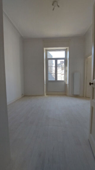  Appartement � louer 3 pi�ces 79 m�