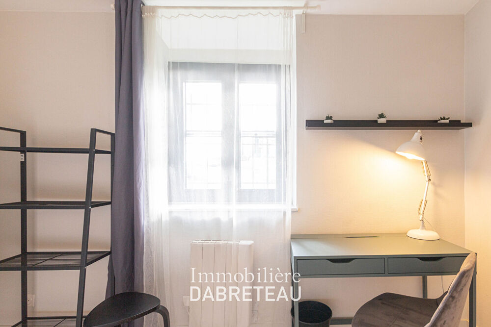 Location Appartement Chambre en colocation à louer - VILLEURBANNE Villeurbanne