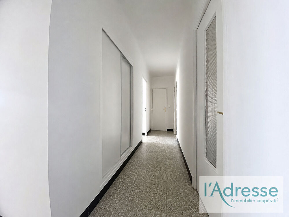 Location Appartement Appartement Ajaccio 3 pièce(s) 84 m2 - Rue Del Pellegrino - vue mer - parking  collectif Ajaccio