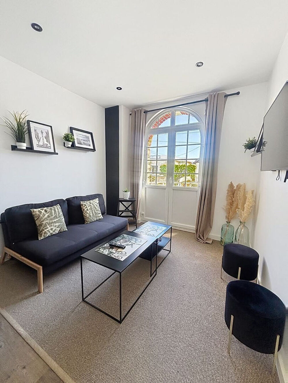 EXCLUSIVITE-LOT DE 2 APPARTEMENTS MEUBLES AVEC JACCUZZI PRIVATIFS