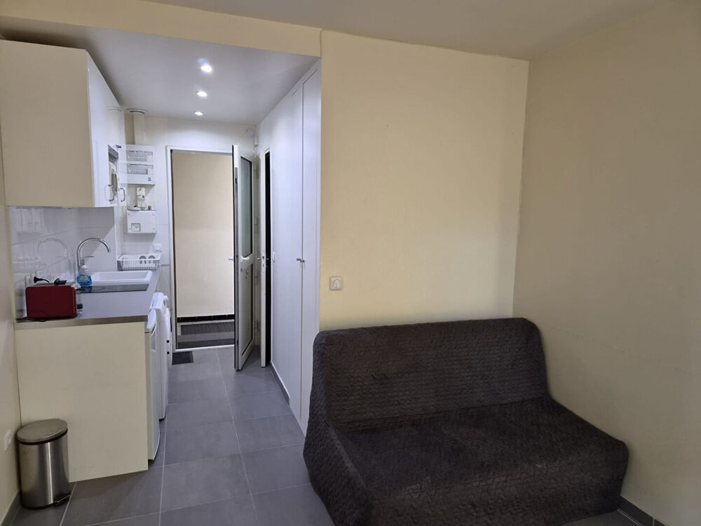 Appartement MEUBLE CACHAN: 1 pièce(s) 17 m2