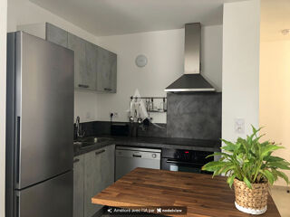  Appartement à louer 3 pièces 64 m²