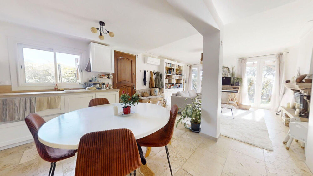Maison Six Fours Les Plages 4 pièce(s) 90 m2