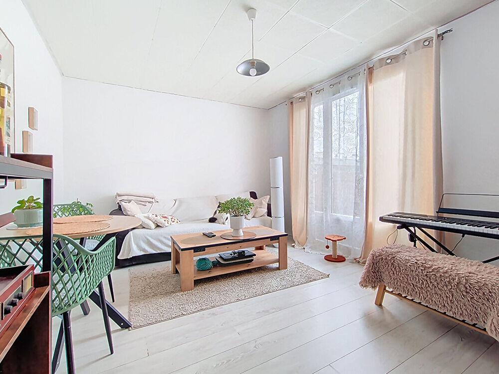 Location Appartement DIJON - BAS FACULTES - PLACE ROGER SALENGRO Dijon