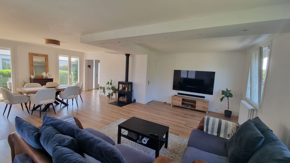 Location Maison Maison Sautron de 130 m² avec sous sol et jardin- HYPER BOURG CENS Sautron
