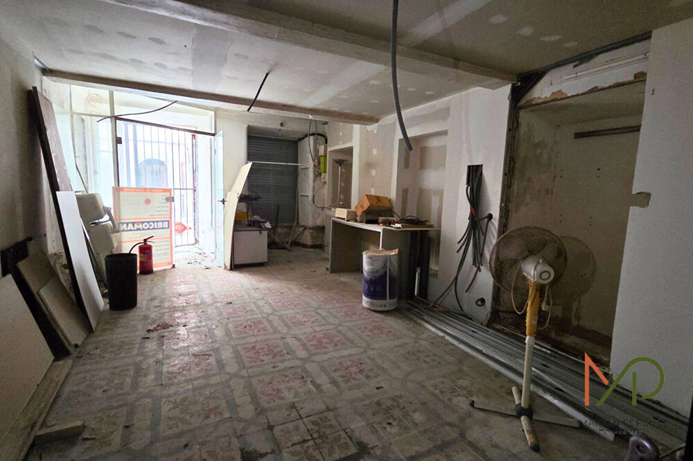   Local commercial Trans En Provence 78 m2 (local + cave) Trans en provence