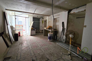   Local commercial Trans En Provence 78 m2 (local + cave) Trans en provence