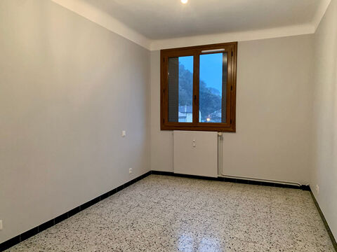  Appartement � louer 4 pi�ces 77 m�