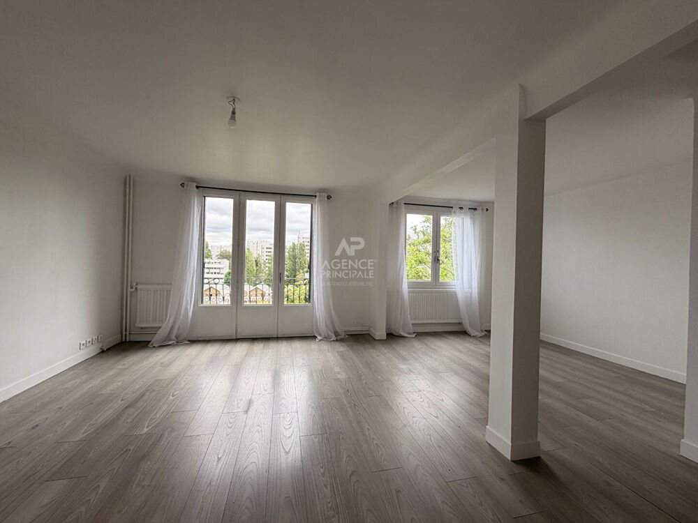 Location Maison Maison individuelle 140 m²  5 pièces avec jardin - secteur Lycée International Saint Germain en Laye Saint germain en laye