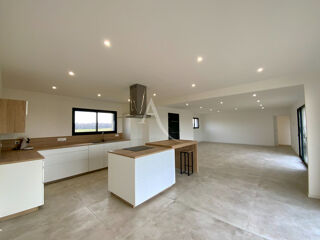  Maison � vendre 5 pi�ces 163 m�