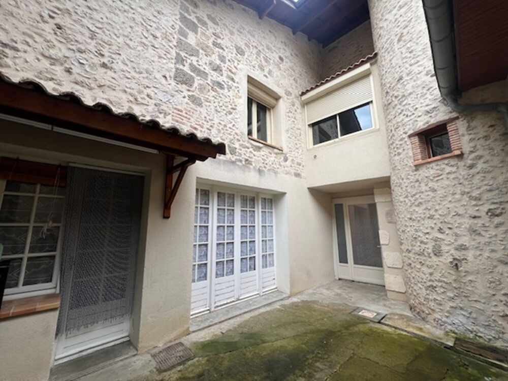 Ensemble immobilier maison + local aménageable en logement - Port Ste Marie