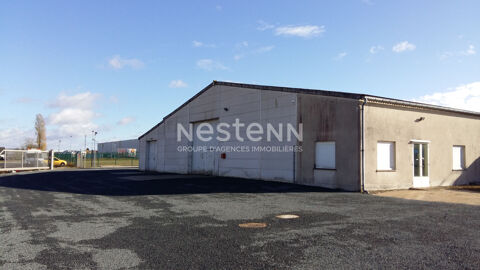   Local d'activit� avec terrain constructible.  Zone industrielle de Mer 