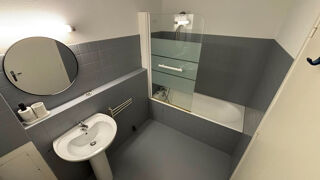  Appartement à louer 2 pièces 51 m²