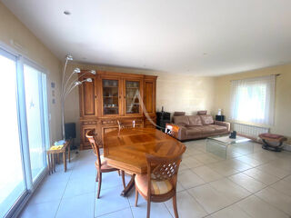  Maison � vendre 7 pi�ces 165 m�