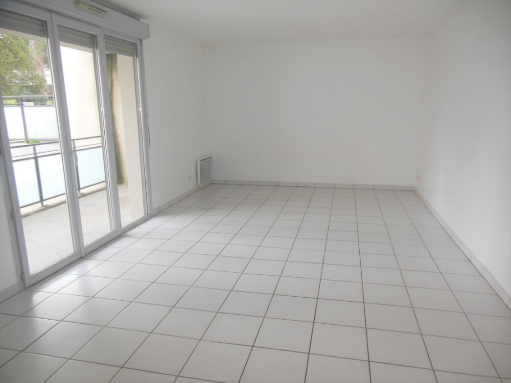 Location Appartement Toulouse 31500 Quartier JOLIMONT Sans frais agence Agréable T4 récent de 83.58m² très grand séjour, cuisine séparée, avec terras Toulouse