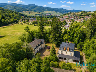  Villa à vendre 15 + pièces 1820 m²