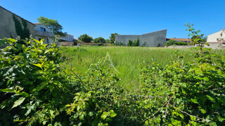  Terrain à vendre 1499 m²