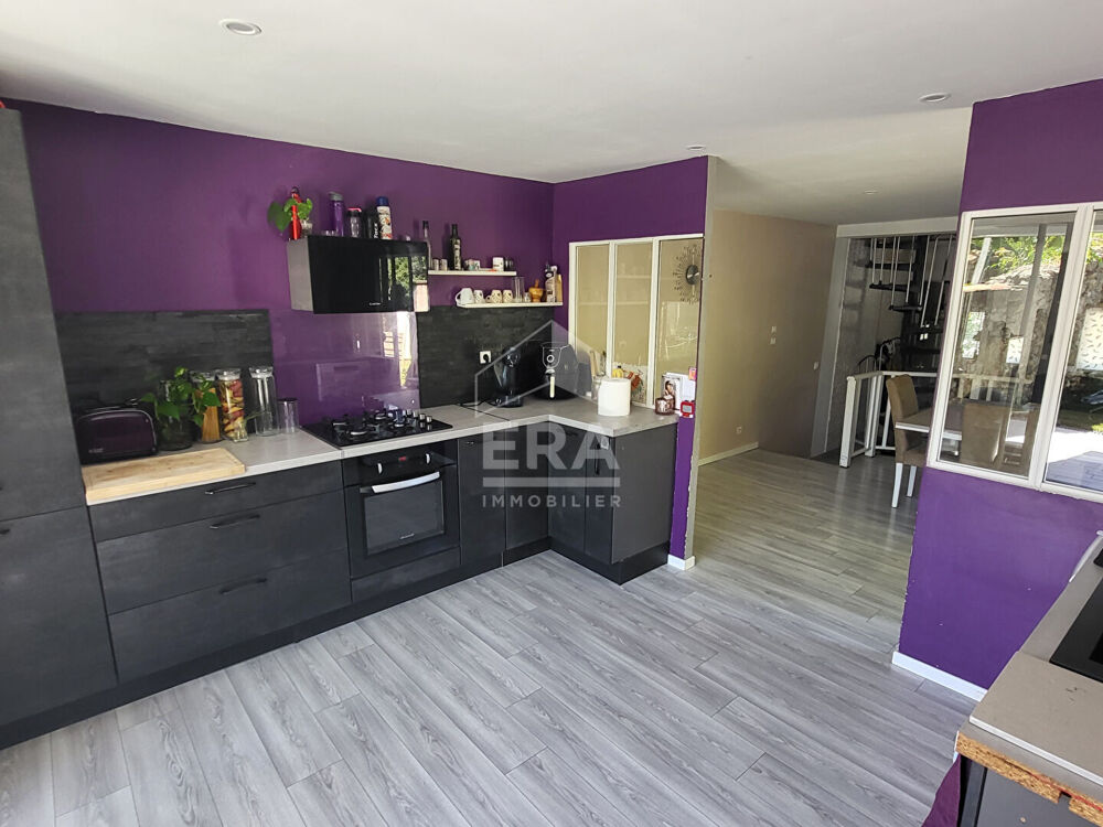 Maison Chateau Arnoux 4 pièce(s) 115 m2 avec jardin