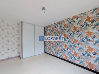  Appartement à louer 5 pièces 105 m²