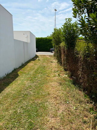  Terrain à vendre 714 m²