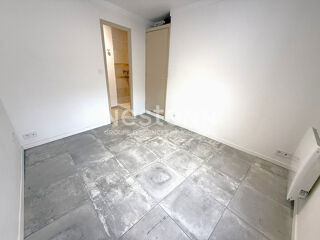  Appartement à louer 2 pièces 28 m²