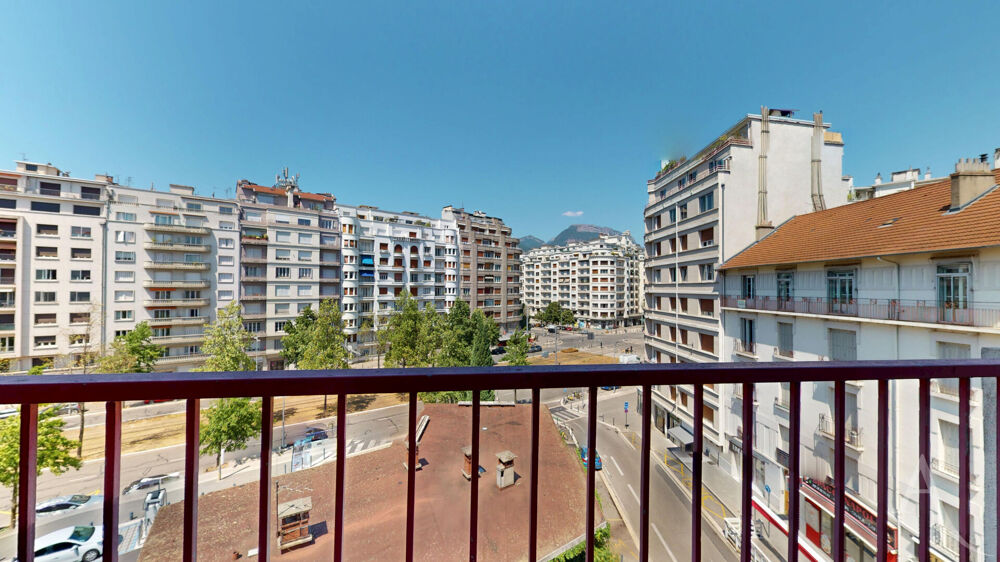 Appartement 3 pièces 65 m² · à Grenoble · 65 m² · 167 000 €