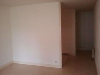  Appartement à louer 1 pièce 31 m²