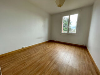 Appartement à louer 3 pièces 60 m²