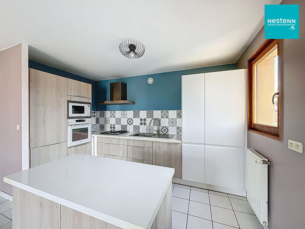 Location Appartement Appartement Saint Romain Le Puy - 4 pièce(s) 91,62 m² - 3 chambres- garage - place de stationnement Saint romain le puy